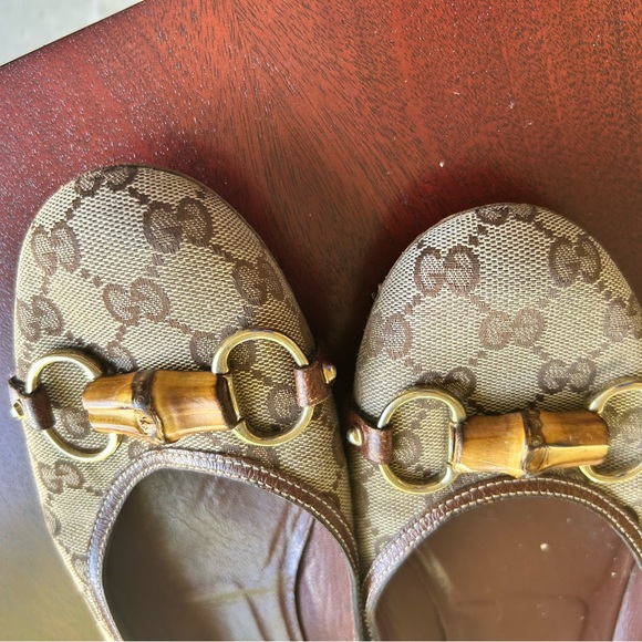 Authentic Gucci female shoes - Picture 3 of 4